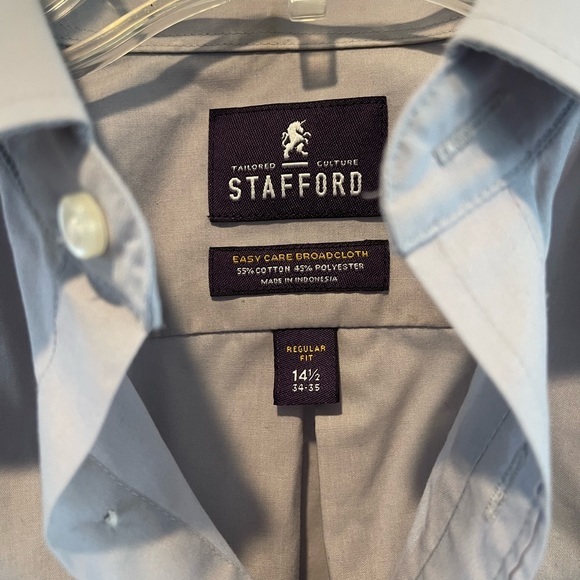 Stafford long sleeve button down dress shirt. - Picture 2 of 2